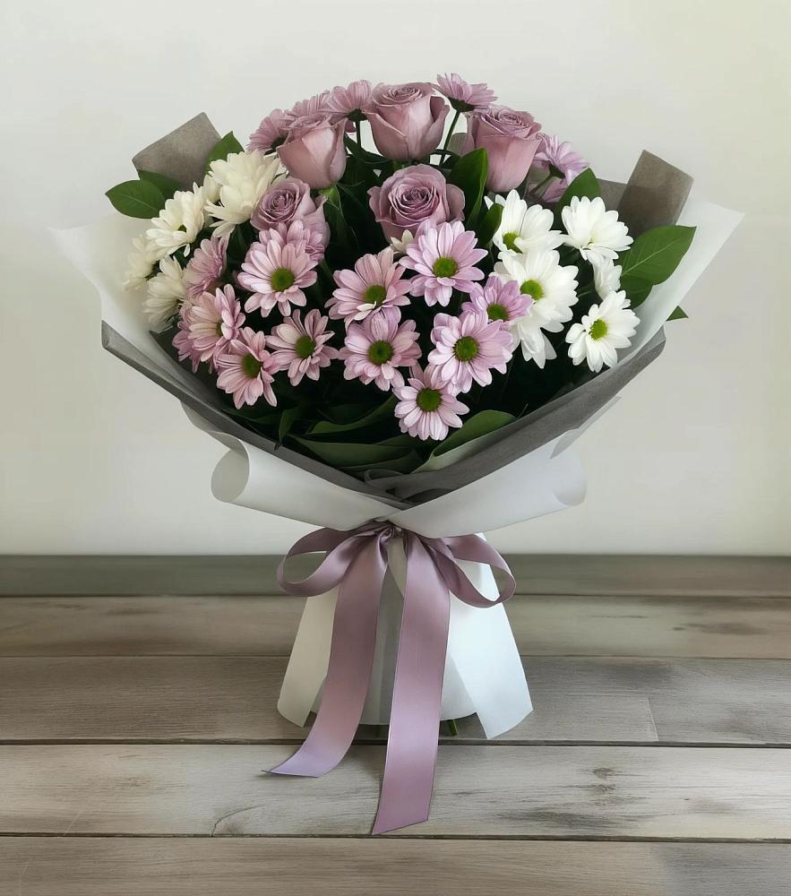 Букет цветов из: Хризантемы и Розы в Синегорье