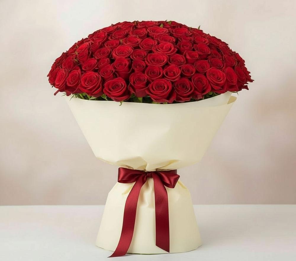 Букет 101 Красная роза Милано в Синегорье