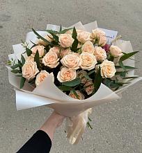 Букет Кремовые розы Латте в Синегорье