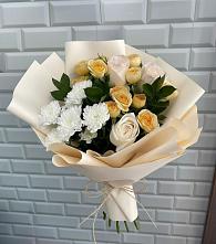 Букет цветов из:  Розы и Хризантемы #REPLACE_PRED# Синегорье