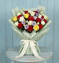 Букет цветов из:  Розы #REPLACE_PRED# Синегорье