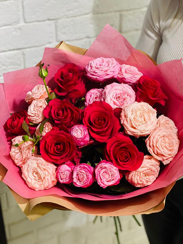 Букет цветов из: Розы в Синегорье