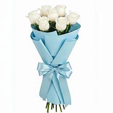 Букет 7 белых роз Проуд в Синегорье