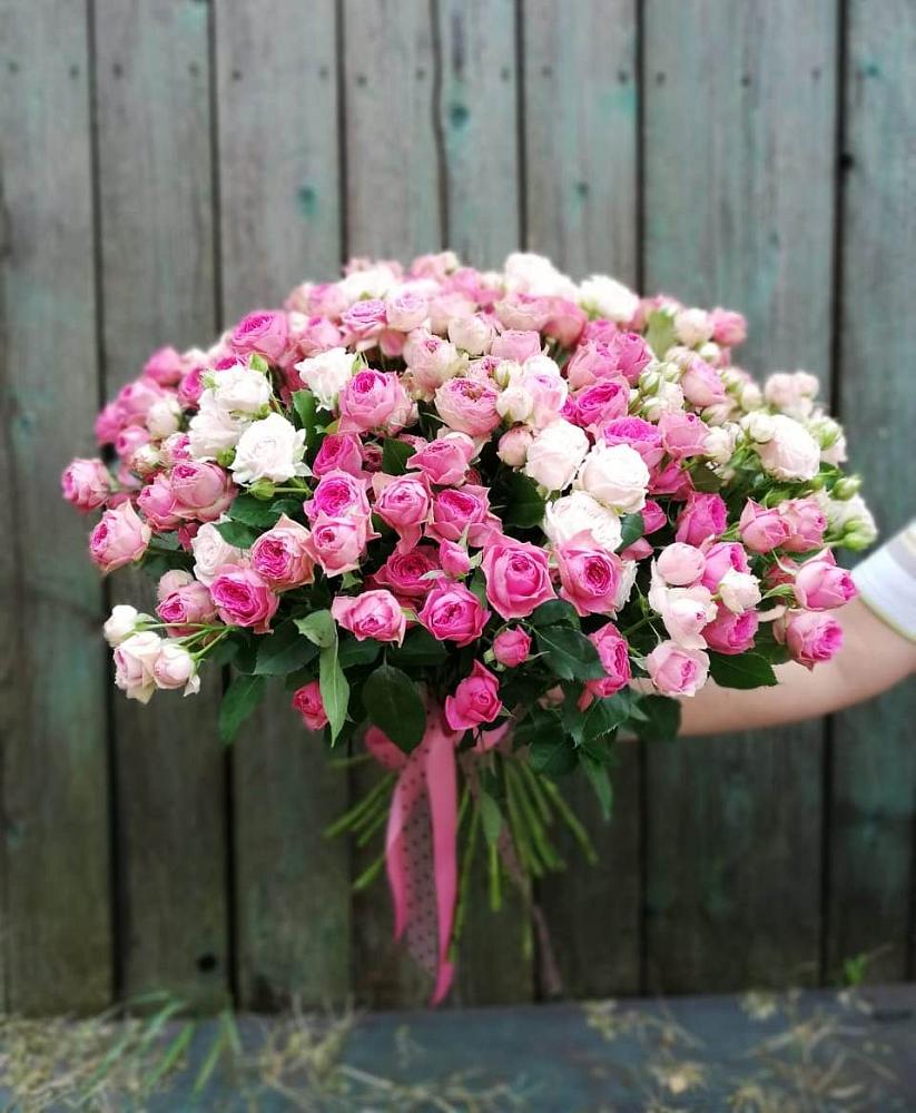 Букет Розовые кустовые розы Натали и Лав Лидия в Синегорье