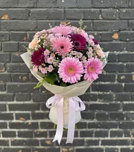 Букет цветов из:  Герберы и Хризантемы в Синегорье