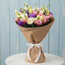 Букет цветов из:  Лизиантусы в Синегорье