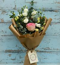 Букет цветов из:  Розы и Лизиантусы #REPLACE_PRED# Синегорье