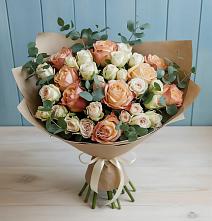 Букет цветов из:  Альстромерии и Розы в Синегорье