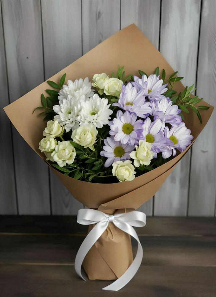 Букет цветов из: Хризантемы и Розы в Синегорье